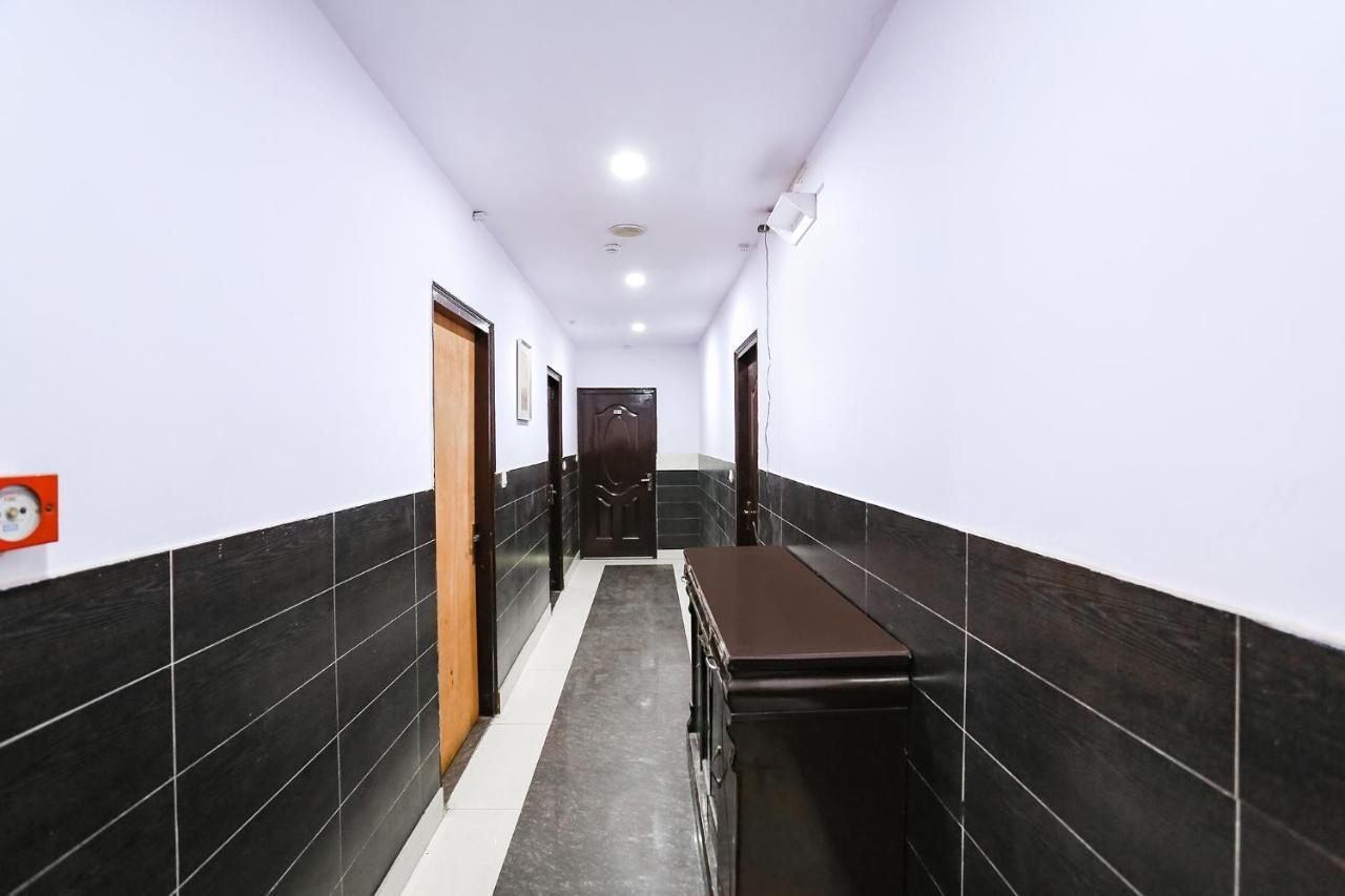 Fabhotel The Lazeez New Delhi Luaran gambar
