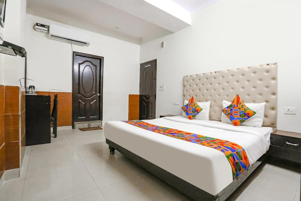 Fabhotel The Lazeez New Delhi Luaran gambar